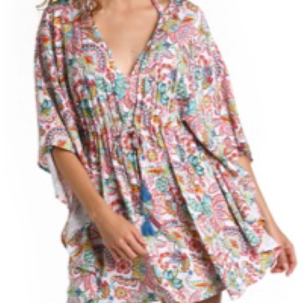 La Blanca‎ Gypsy Soul V-Neck
Caftan Cover Up